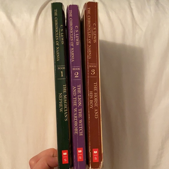 Chronicles of Narnia: Books 1-3 - Picture 7 of 7